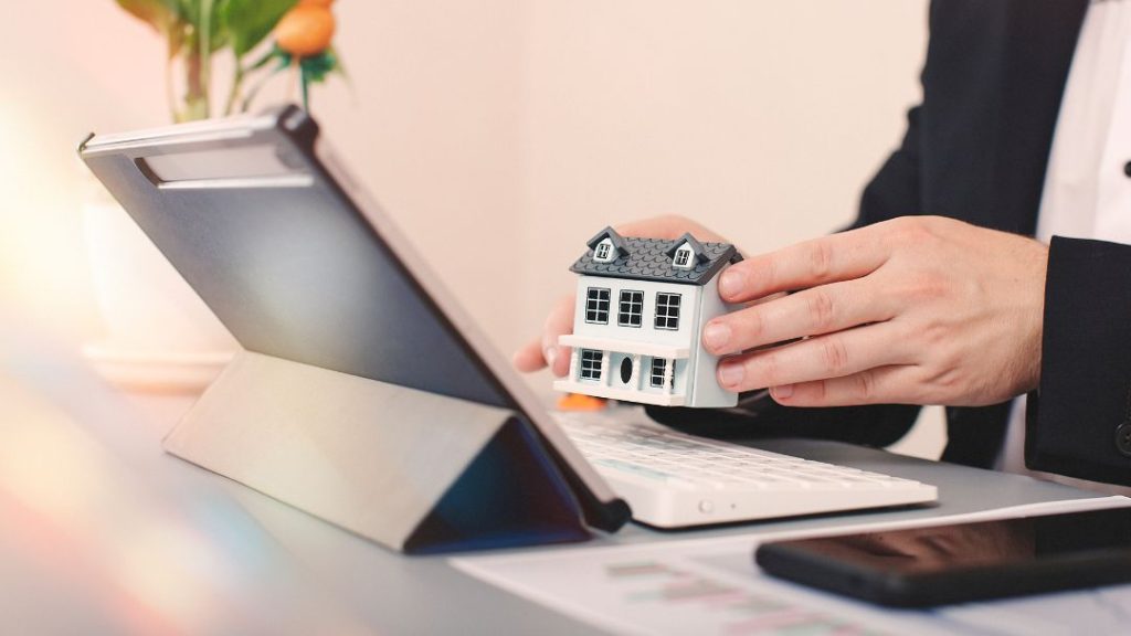 simulateur-en-ligne-estimation-bien-immobilier