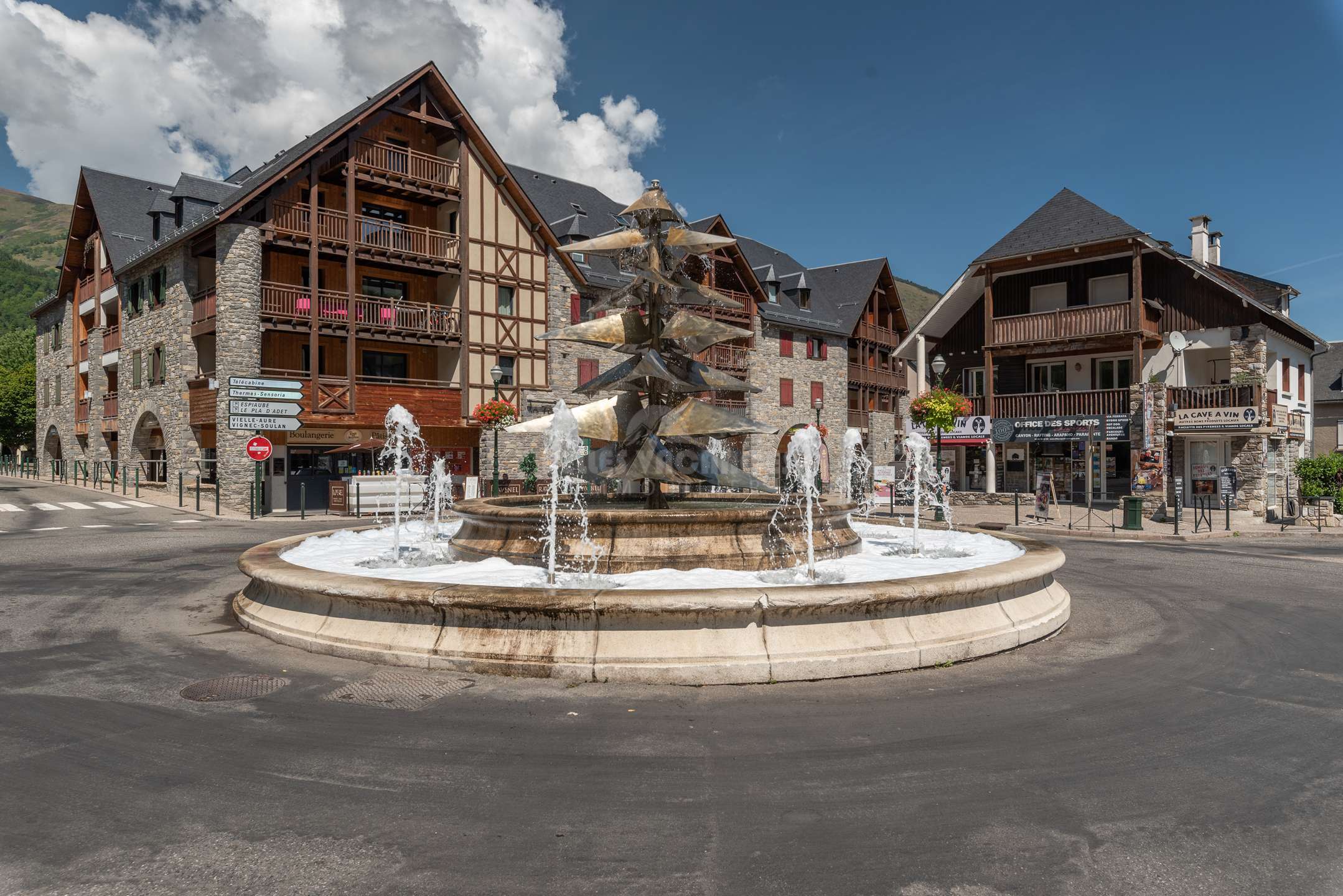 VILLAGE DES THERMES  (  )